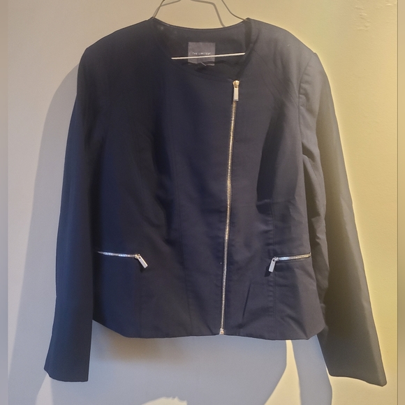 Navy blue jacket - Picture 2 of 5